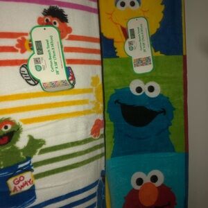 ‼️ 2 Colorful Sesame Street Beach Towels